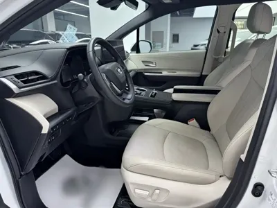 Toyota Granvia