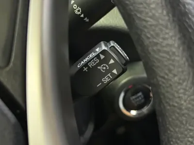 Toyota Yaris L
