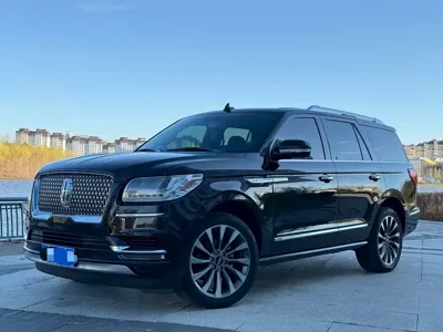 Lincoln Navigator