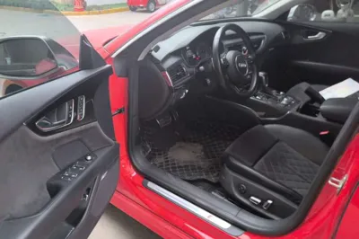 Audi S7