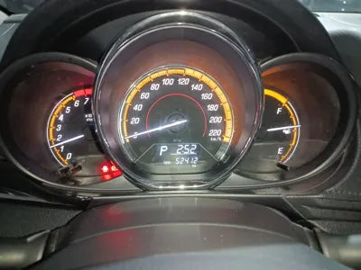 Toyota YARiS L Zhi Xuan