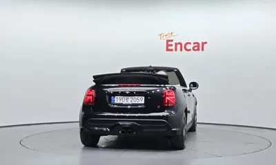 MINI Cooper Convertible