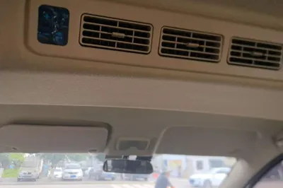 Dongfeng Fengon 330