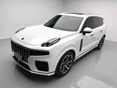 Lynk & Co 09 EM-P