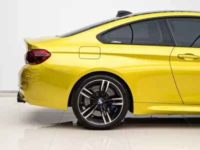 BMW M4