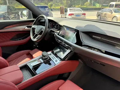 Audi Q6