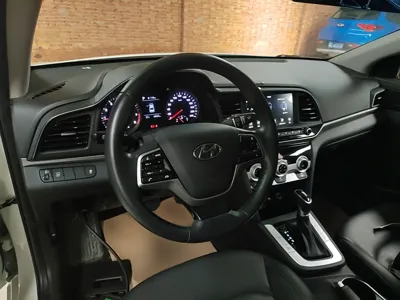 Hyundai Elantra (6th Generation