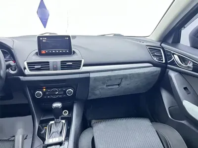 Mazda 3 Axela