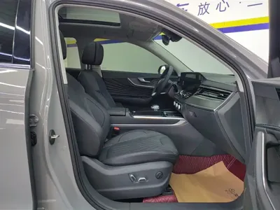Hongqi Hongqi HS5