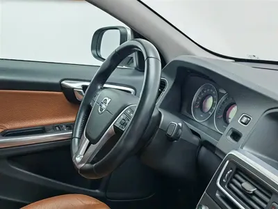Volvo S60 (Import)
