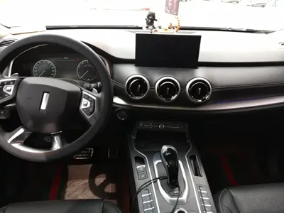 WEY Wey VV6