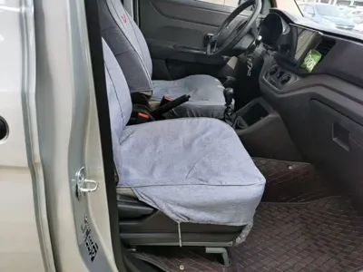 Wuling Hongguang V