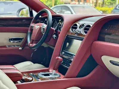 Bentley Flying Spur