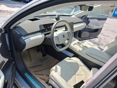 Nio ET7