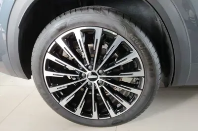 Geely Auto Monjaro L