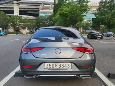 Mercedes-Benz CLS-Class