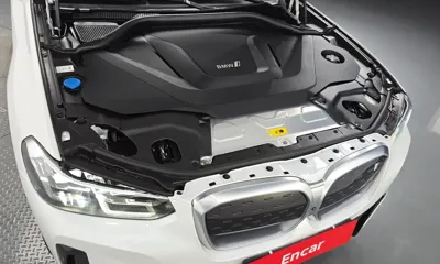 BMW iX3