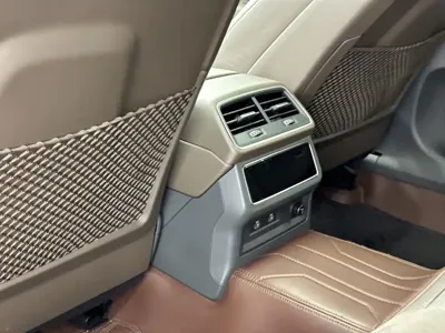 Audi A7L