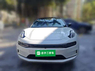 Zeekr 001