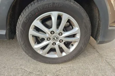 Dongfeng Fengon 360