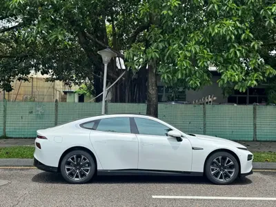 Xpeng P7
