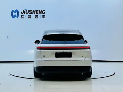 Li Auto 理想i6