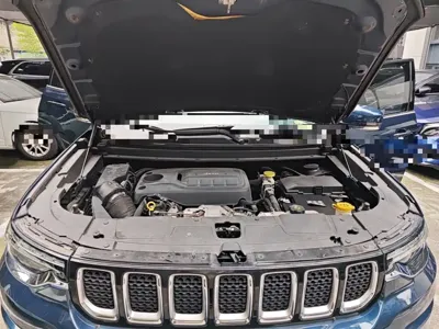 Jeep Grand Commander