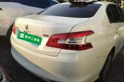 Peugeot 408