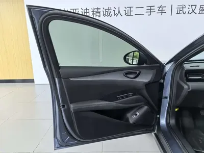 BYD 海豹06