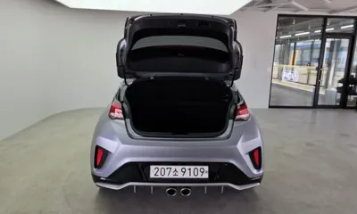 Hyundai Veloster