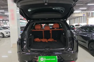 Li Auto L7