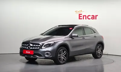Mercedes-Benz GLA-Class