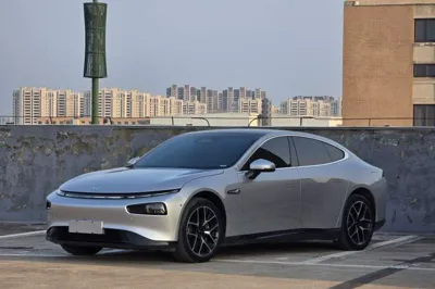 Xpeng P7