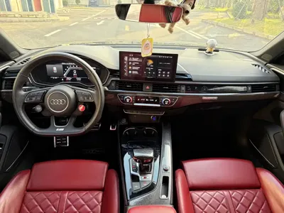 Audi S4