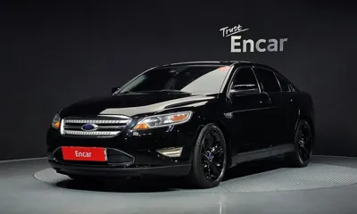Ford Taurus