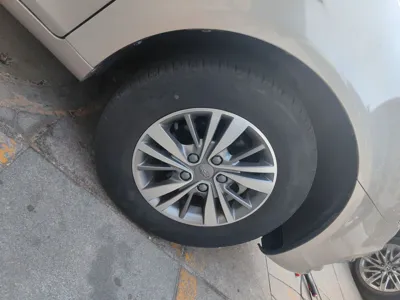 Geely Auto Emgrand