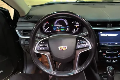 Cadillac XTS