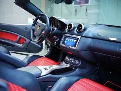 Ferrari California T