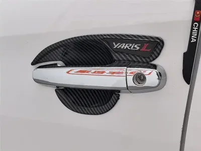 Toyota Yaris L