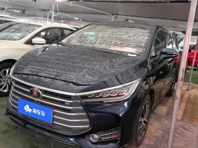 BYD MAX