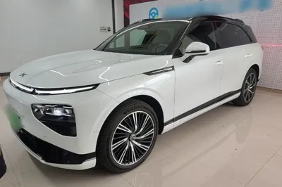 Xpeng G9
