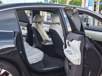 Nio ET7