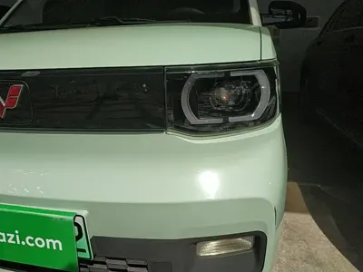 Wuling MINIEV