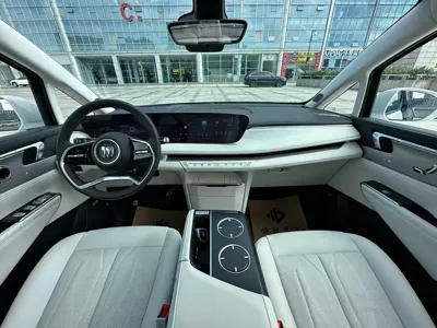 Buick GL8 Hybrid