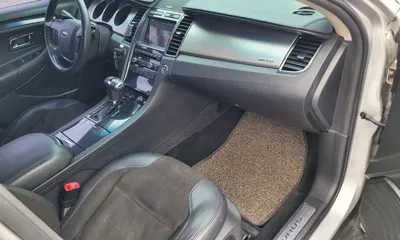 Ford Taurus