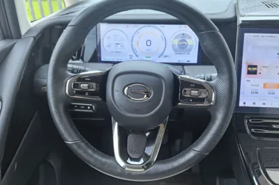 GAC Trumpchi E9