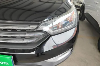 Dongfeng Aeolus AX7