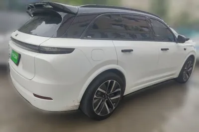 Li Auto L7