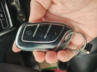 Roewe i5