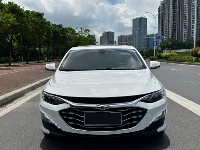 Chevrolet Malibu XL